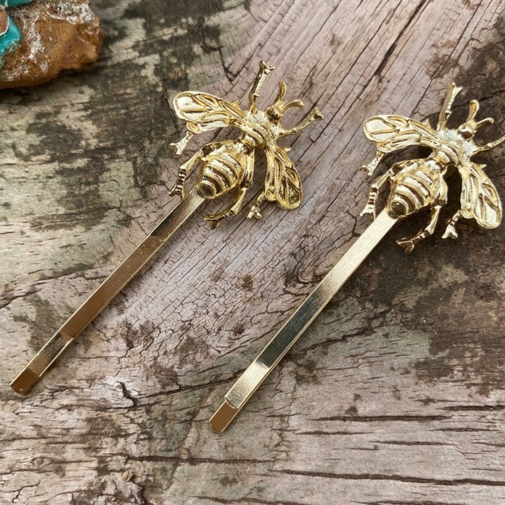 🐝Revive hair Barrettes 🐝 - Picture 3 of 3